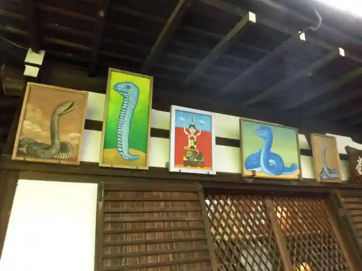 出町妙音堂の本殿・本堂