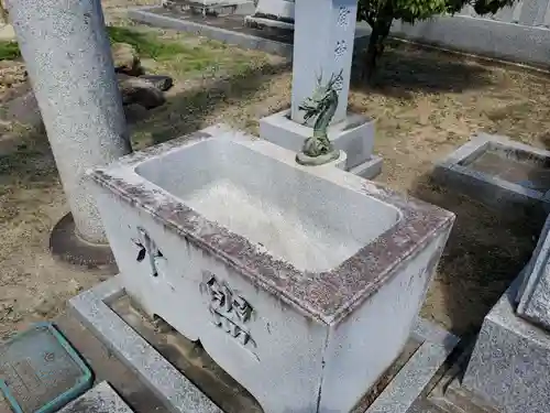 天神社の手水舎