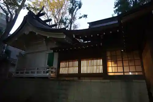 神明氷川神社の本殿・本堂