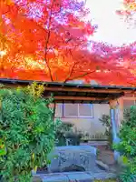 八劔社(萩原町戸苅)の手水舎