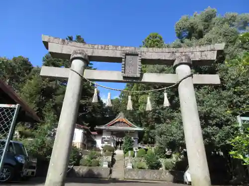 三峯神社の鳥居