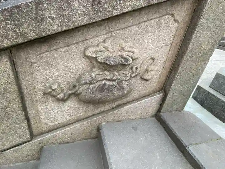 待乳山聖天(本龍院)の{uncategorized: "未分類", other: "その他", undefined: "問題あり", building: "その他建物", grave: "お墓", sacred_gate: "鳥居", guardian: "狛犬", statue: "像", buddha: "仏像", history: "歴史", nature: "自然", garden: "庭園", animal: "動物", pagoda: "塔", temizu: "手水舎", mountain_gate: "山門・神門", sanctuary: "本殿・本堂", subordinate: "末社・摂社", art: "芸術", scenery: "景色", jizo: "地蔵", ema: "絵馬", goshuin: "御朱印", omikuji: "おみくじ", items: "授与品その他", amulet: "お守り", goshuincho: "御朱印帳", eats: "食事", festival: "お祭り", votive_dance: "神楽", shichigosan: "七五三参", wedding: "結婚式", experience: "体験その他", initially: "初詣", around: "周辺", anti_infection: "感染症対策"}