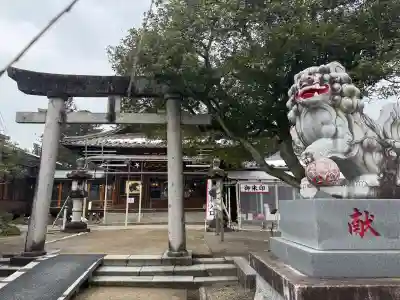 荘内神社の{uncategorized: "未分類", other: "その他", undefined: "問題あり", building: "その他建物", grave: "お墓", sacred_gate: "鳥居", guardian: "狛犬", statue: "像", buddha: "仏像", history: "歴史", nature: "自然", garden: "庭園", animal: "動物", pagoda: "塔", temizu: "手水舎", mountain_gate: "山門・神門", sanctuary: "本殿・本堂", subordinate: "末社・摂社", art: "芸術", scenery: "景色", jizo: "地蔵", ema: "絵馬", goshuin: "御朱印", omikuji: "おみくじ", items: "授与品その他", amulet: "お守り", goshuincho: "御朱印帳", eats: "食事", festival: "お祭り", votive_dance: "神楽", shichigosan: "七五三参", wedding: "結婚式", experience: "体験その他", initially: "初詣", around: "周辺", anti_infection: "感染症対策"}