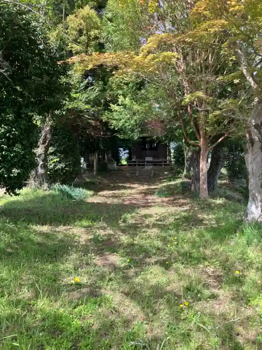 甲神社の{uncategorized: "未分類", other: "その他", undefined: "問題あり", building: "その他建物", grave: "お墓", sacred_gate: "鳥居", guardian: "狛犬", statue: "像", buddha: "仏像", history: "歴史", nature: "自然", garden: "庭園", animal: "動物", pagoda: "塔", temizu: "手水舎", mountain_gate: "山門・神門", sanctuary: "本殿・本堂", subordinate: "末社・摂社", art: "芸術", scenery: "景色", jizo: "地蔵", ema: "絵馬", goshuin: "御朱印", omikuji: "おみくじ", items: "授与品その他", amulet: "お守り", goshuincho: "御朱印帳", eats: "食事", festival: "お祭り", votive_dance: "神楽", shichigosan: "七五三参", wedding: "結婚式", experience: "体験その他", initially: "初詣", around: "周辺", anti_infection: "感染症対策"}