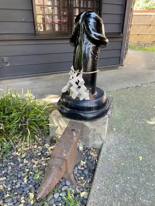 金山神社(若宮八幡宮境内社)(神奈川県)