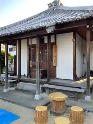 明遍寺の本殿・本堂