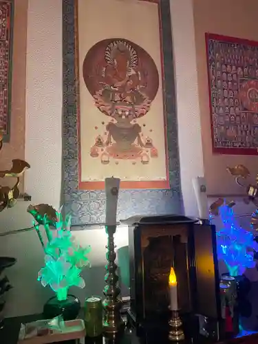 成田山札幌別院新栄寺の本殿・本堂