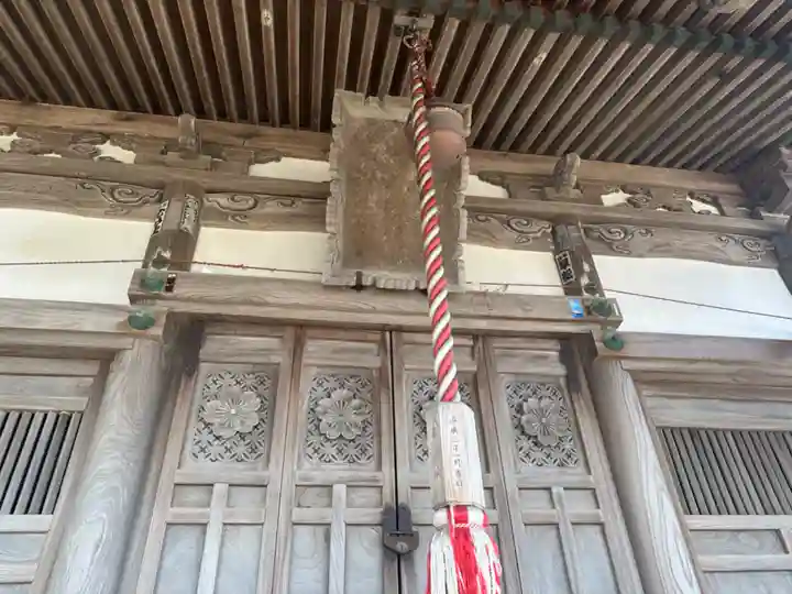菊理姫像石神社(富山県)