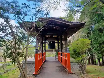 青龍寺(昭和大仏)(青森県)