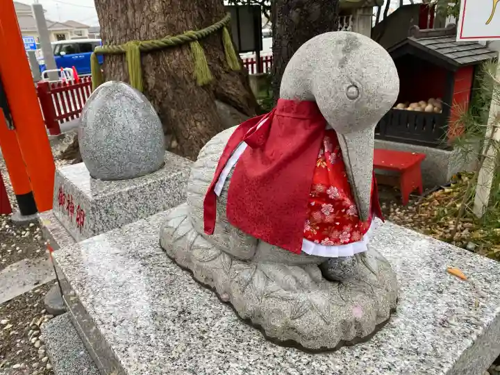 鴻神社の{uncategorized: "未分類", other: "その他", undefined: "問題あり", building: "その他建物", grave: "お墓", sacred_gate: "鳥居", guardian: "狛犬", statue: "像", buddha: "仏像", history: "歴史", nature: "自然", garden: "庭園", animal: "動物", pagoda: "塔", temizu: "手水舎", mountain_gate: "山門・神門", sanctuary: "本殿・本堂", subordinate: "末社・摂社", art: "芸術", scenery: "景色", jizo: "地蔵", ema: "絵馬", goshuin: "御朱印", omikuji: "おみくじ", items: "授与品その他", amulet: "お守り", goshuincho: "御朱印帳", eats: "食事", festival: "お祭り", votive_dance: "神楽", shichigosan: "七五三参", wedding: "結婚式", experience: "体験その他", initially: "初詣", around: "周辺", anti_infection: "感染症対策"}