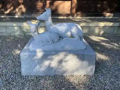 砥鹿神社(里宮)の像