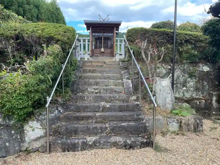 六柱神社(榛原石田)(奈良県)