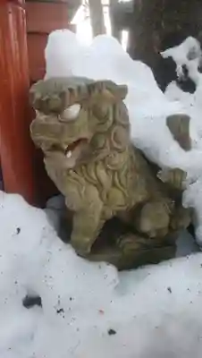 共栄稲荷神社の狛犬