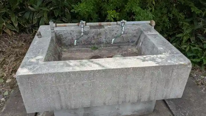 正一位出世 稲荷大明神の手水舎