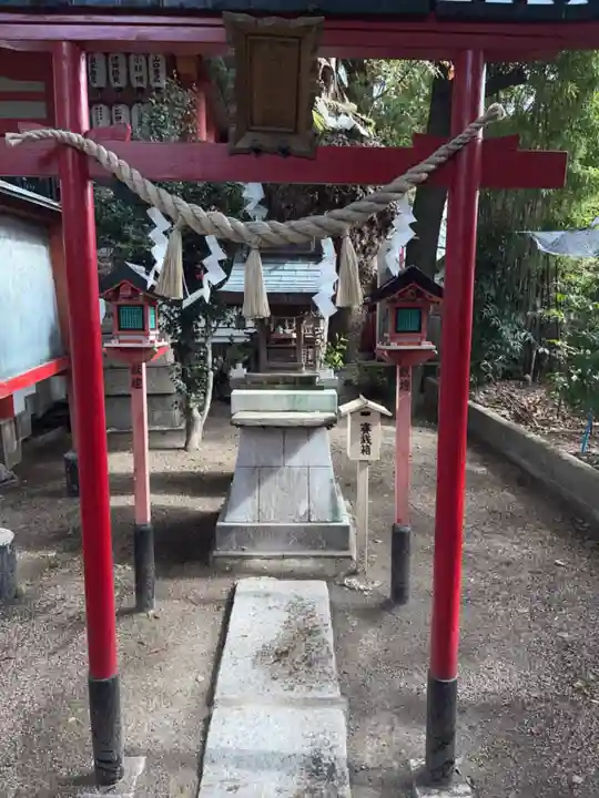 我堂八幡宮の末社・摂社