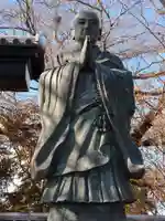 妙純寺の像