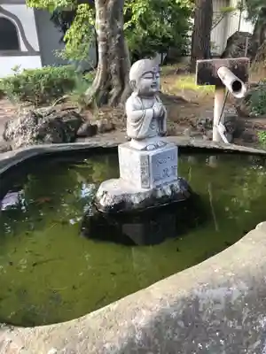 川倉賽の河原地蔵尊(青森県)