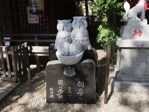 池袋御嶽神社の狛犬