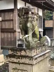 四所神社の狛犬