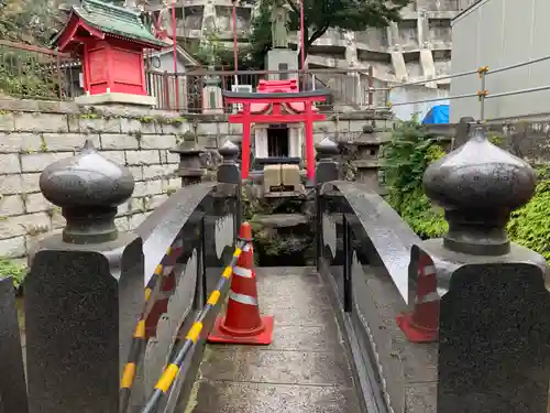 成田山横浜別院延命院の末社・摂社