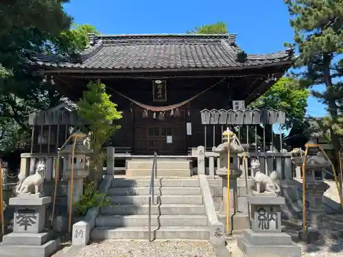 稲荷社（大浜稲荷社）の{uncategorized: "未分類", other: "その他", undefined: "問題あり", building: "その他建物", grave: "お墓", sacred_gate: "鳥居", guardian: "狛犬", statue: "像", buddha: "仏像", history: "歴史", nature: "自然", garden: "庭園", animal: "動物", pagoda: "塔", temizu: "手水舎", mountain_gate: "山門・神門", sanctuary: "本殿・本堂", subordinate: "末社・摂社", art: "芸術", scenery: "景色", jizo: "地蔵", ema: "絵馬", goshuin: "御朱印", omikuji: "おみくじ", items: "授与品その他", amulet: "お守り", goshuincho: "御朱印帳", eats: "食事", festival: "お祭り", votive_dance: "神楽", shichigosan: "七五三参", wedding: "結婚式", experience: "体験その他", initially: "初詣", around: "周辺", anti_infection: "感染症対策"}