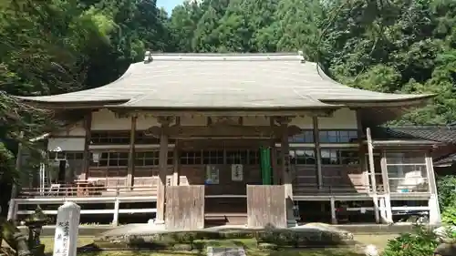 延命寺の本殿・本堂