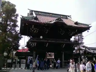 題経寺（柴又帝釈天）の{uncategorized: "未分類", other: "その他", undefined: "問題あり", building: "その他建物", grave: "お墓", sacred_gate: "鳥居", guardian: "狛犬", statue: "像", buddha: "仏像", history: "歴史", nature: "自然", garden: "庭園", animal: "動物", pagoda: "塔", temizu: "手水舎", mountain_gate: "山門・神門", sanctuary: "本殿・本堂", subordinate: "末社・摂社", art: "芸術", scenery: "景色", jizo: "地蔵", ema: "絵馬", goshuin: "御朱印", omikuji: "おみくじ", items: "授与品その他", amulet: "お守り", goshuincho: "御朱印帳", eats: "食事", festival: "お祭り", votive_dance: "神楽", shichigosan: "七五三参", wedding: "結婚式", experience: "体験その他", initially: "初詣", around: "周辺", anti_infection: "感染症対策"}
