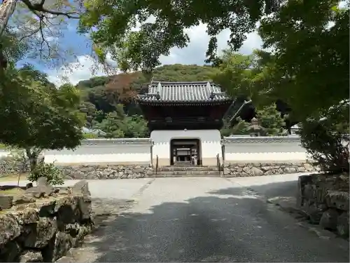 興聖寺（興聖寶林禅寺）の山門・神門