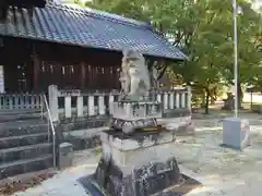 神明社・小河天神社合殿の狛犬