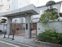 統国寺の山門