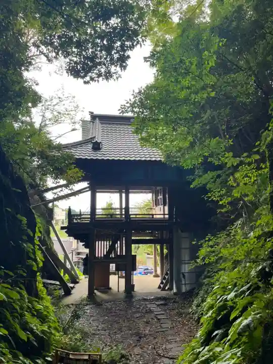 岩室観音堂(埼玉県)