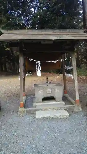 宇迦神社の手水