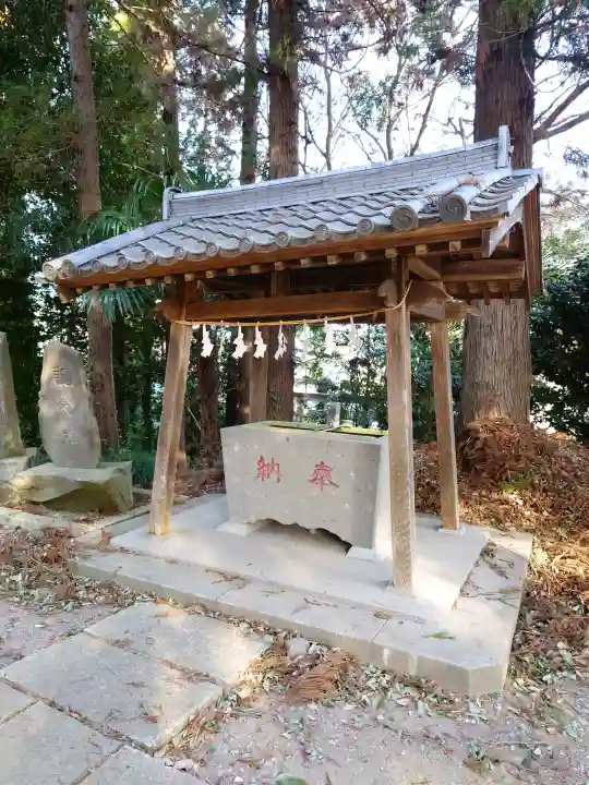 大蔵神社の{uncategorized: "未分類", other: "その他", undefined: "問題あり", building: "その他建物", grave: "お墓", sacred_gate: "鳥居", guardian: "狛犬", statue: "像", buddha: "仏像", history: "歴史", nature: "自然", garden: "庭園", animal: "動物", pagoda: "塔", temizu: "手水舎", mountain_gate: "山門・神門", sanctuary: "本殿・本堂", subordinate: "末社・摂社", art: "芸術", scenery: "景色", jizo: "地蔵", ema: "絵馬", goshuin: "御朱印", omikuji: "おみくじ", items: "授与品その他", amulet: "お守り", goshuincho: "御朱印帳", eats: "食事", festival: "お祭り", votive_dance: "神楽", shichigosan: "七五三参", wedding: "結婚式", experience: "体験その他", initially: "初詣", around: "周辺", anti_infection: "感染症対策"}