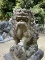 三明神社の狛犬