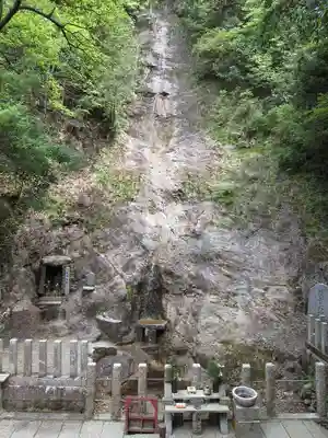 満願滝弁財天のその他建物