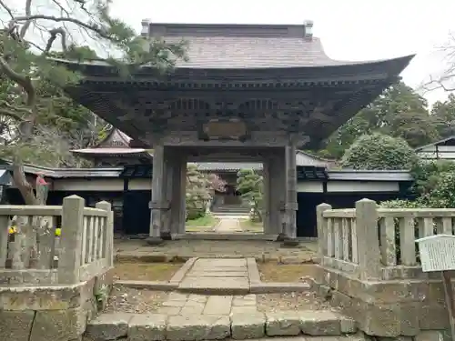 龍雲院の山門