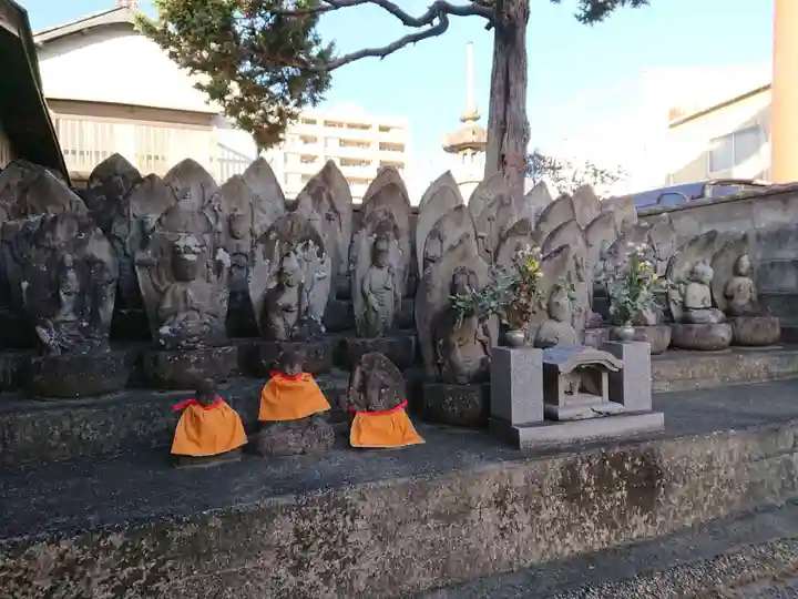 観音教会の地蔵