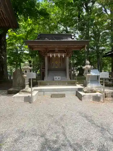 淺間神社（忍野八海）の末社・摂社