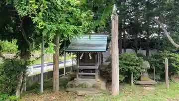 藤島社の本殿・本堂