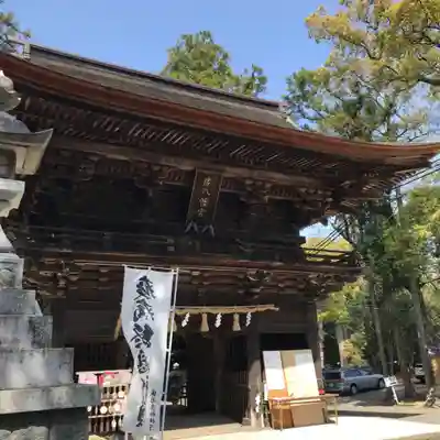 府八幡宮の山門・神門