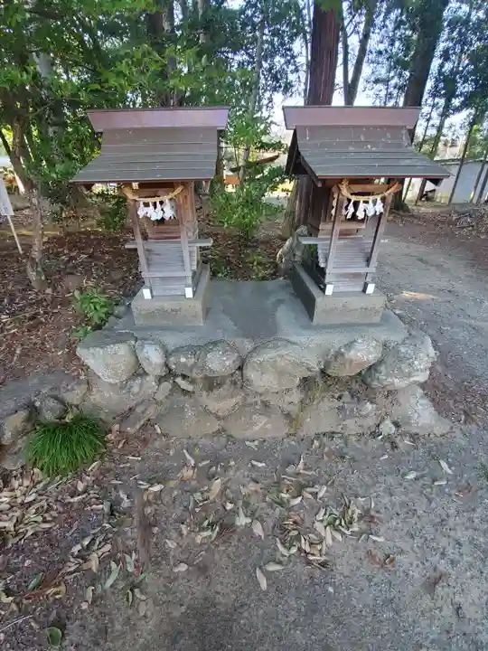 中蒔田椋神社の末社・摂社