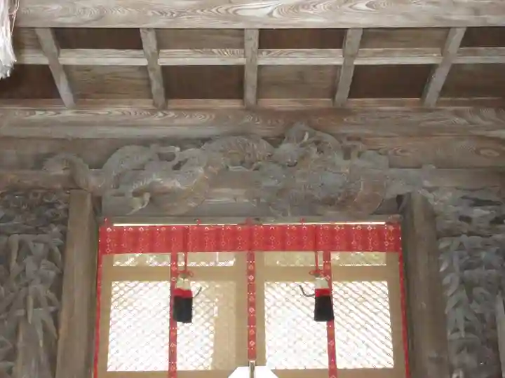 諏訪大社下社春宮の芸術