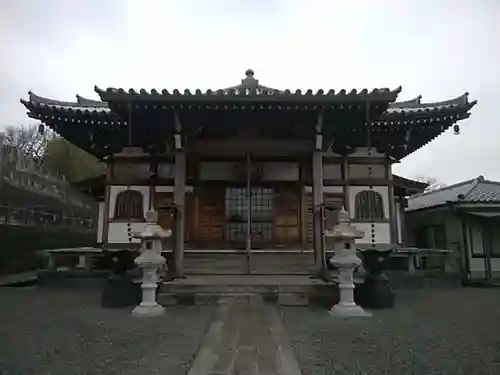 観蔵院の本殿・本堂