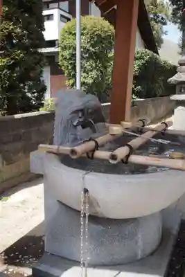 石和八幡宮(官知物部神社)の手水舎