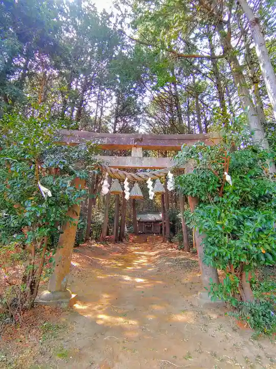 阿口社(赤坂町)の鳥居