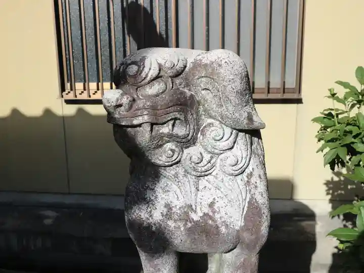 住吉神社の狛犬