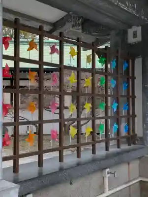 豊國神社の{uncategorized: "未分類", other: "その他", undefined: "問題あり", building: "その他建物", grave: "お墓", sacred_gate: "鳥居", guardian: "狛犬", statue: "像", buddha: "仏像", history: "歴史", nature: "自然", garden: "庭園", animal: "動物", pagoda: "塔", temizu: "手水舎", mountain_gate: "山門・神門", sanctuary: "本殿・本堂", subordinate: "末社・摂社", art: "芸術", scenery: "景色", jizo: "地蔵", ema: "絵馬", goshuin: "御朱印", omikuji: "おみくじ", items: "授与品その他", amulet: "お守り", goshuincho: "御朱印帳", eats: "食事", festival: "お祭り", votive_dance: "神楽", shichigosan: "七五三参", wedding: "結婚式", experience: "体験その他", initially: "初詣", around: "周辺", anti_infection: "感染症対策"}