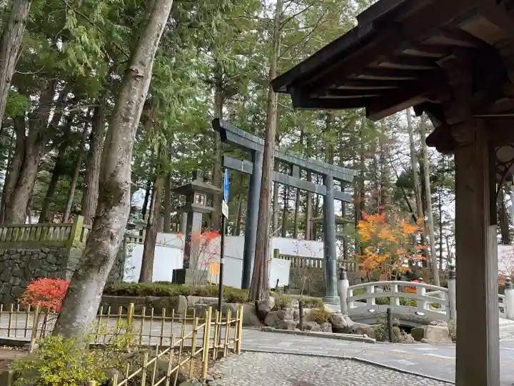 諏訪大社下社秋宮(長野県)