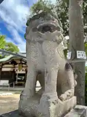 夜疑神社の狛犬