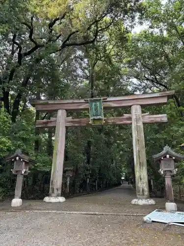 大神神社の{uncategorized: "未分類", other: "その他", undefined: "問題あり", building: "その他建物", grave: "お墓", sacred_gate: "鳥居", guardian: "狛犬", statue: "像", buddha: "仏像", history: "歴史", nature: "自然", garden: "庭園", animal: "動物", pagoda: "塔", temizu: "手水舎", mountain_gate: "山門・神門", sanctuary: "本殿・本堂", subordinate: "末社・摂社", art: "芸術", scenery: "景色", jizo: "地蔵", ema: "絵馬", goshuin: "御朱印", omikuji: "おみくじ", items: "授与品その他", amulet: "お守り", goshuincho: "御朱印帳", eats: "食事", festival: "お祭り", votive_dance: "神楽", shichigosan: "七五三参", wedding: "結婚式", experience: "体験その他", initially: "初詣", around: "周辺", anti_infection: "感染症対策"}